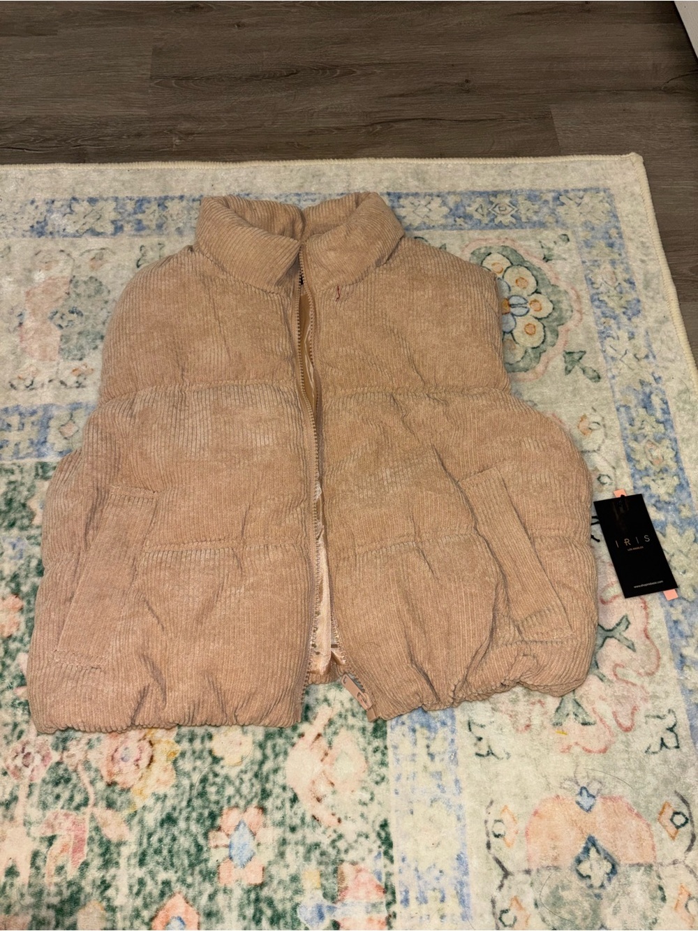 Iris Corduroy cropped Puffer Vest in Mauve NWT